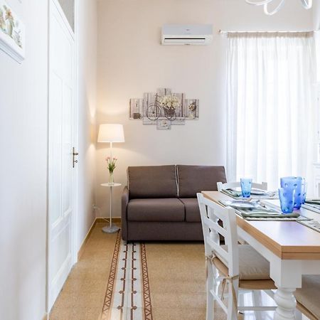 Stazione Notarbartolo Bright & Cozy Apartment Palermo Ngoại thất bức ảnh