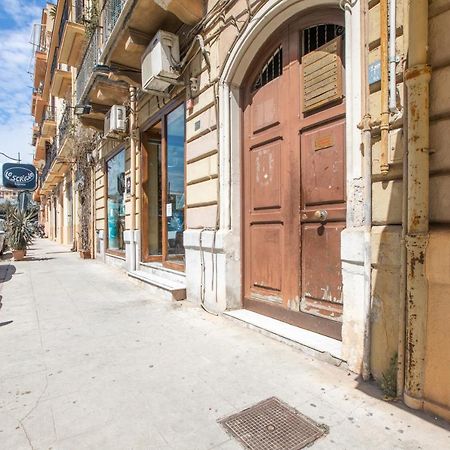 Stazione Notarbartolo Bright & Cozy Apartment Palermo Ngoại thất bức ảnh