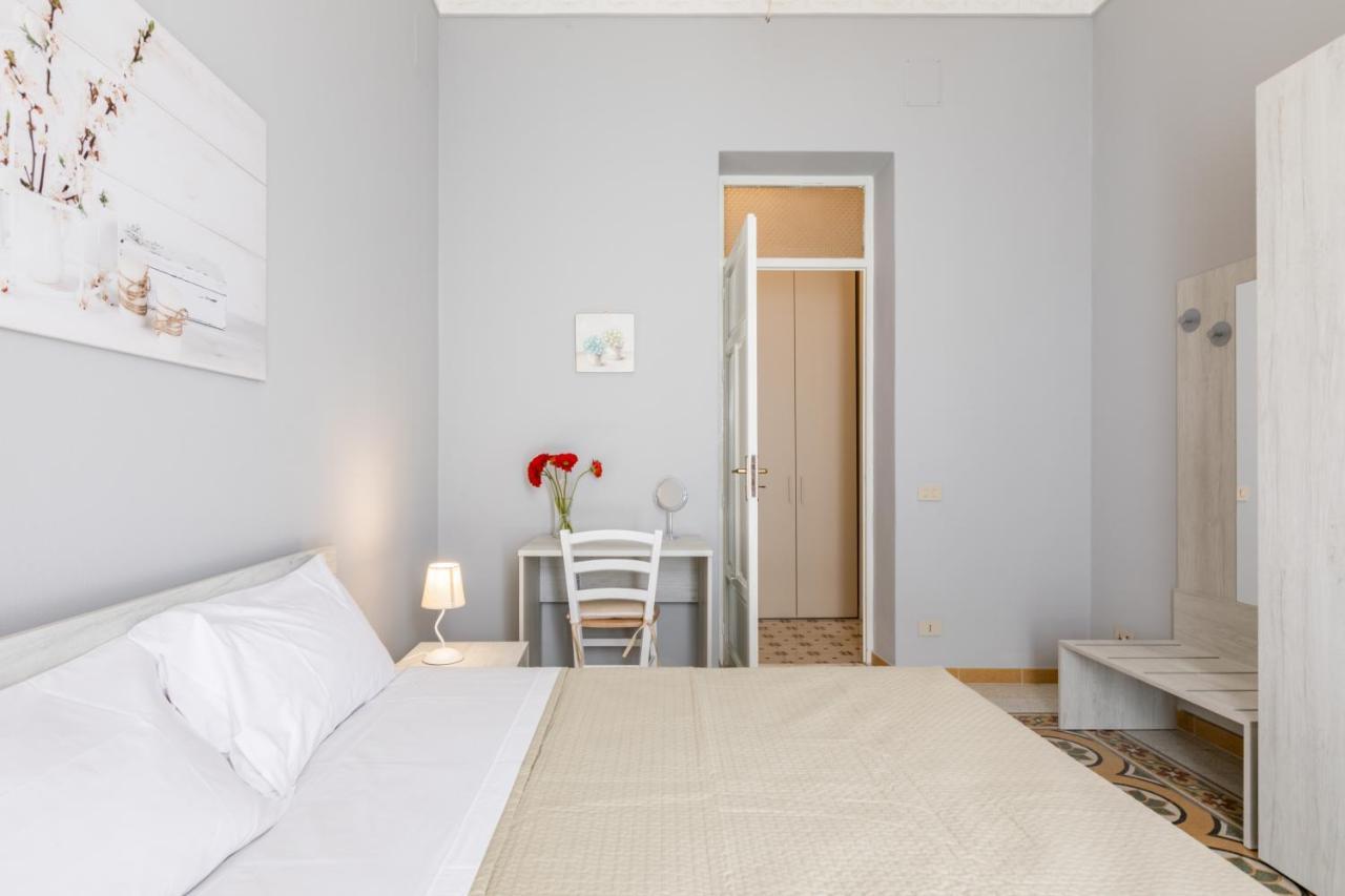 Stazione Notarbartolo Bright & Cozy Apartment Palermo Ngoại thất bức ảnh