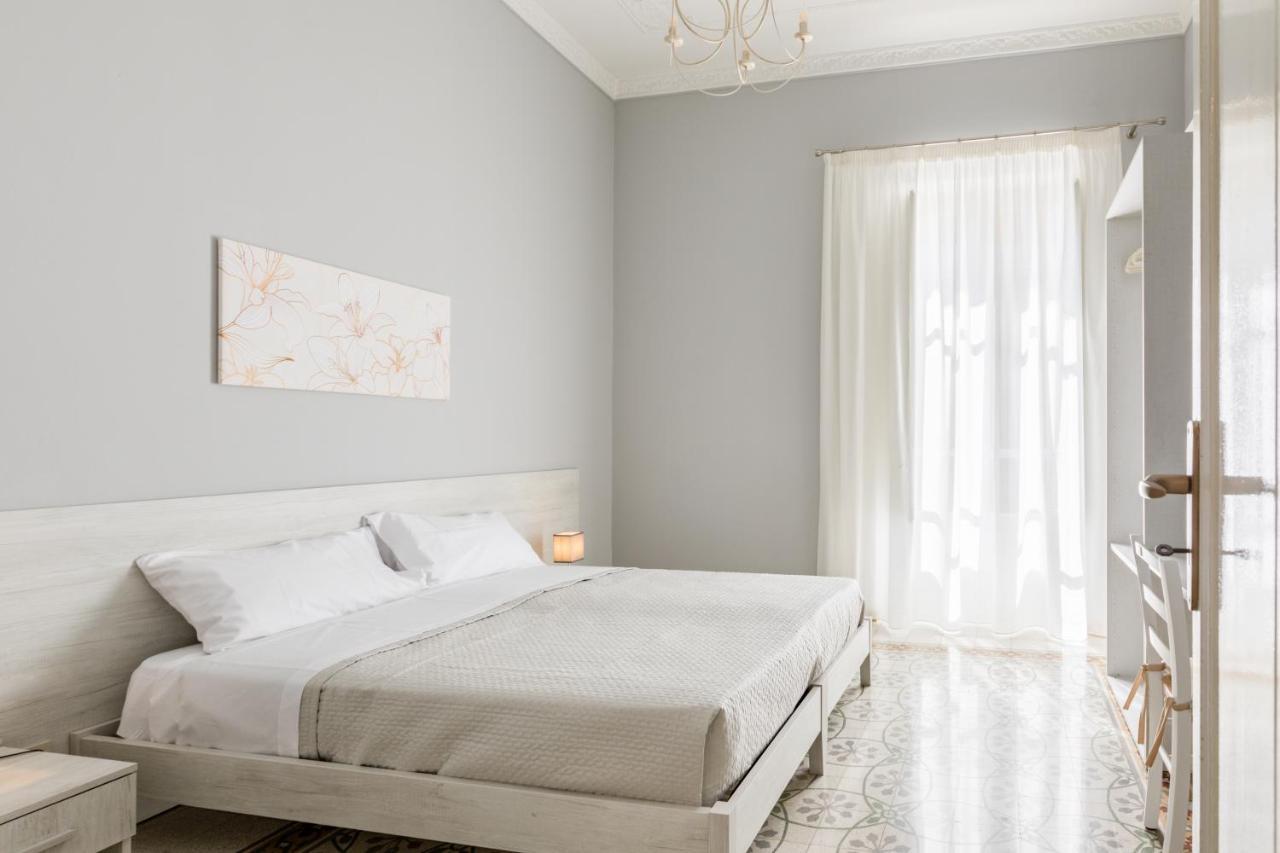 Stazione Notarbartolo Bright & Cozy Apartment Palermo Ngoại thất bức ảnh