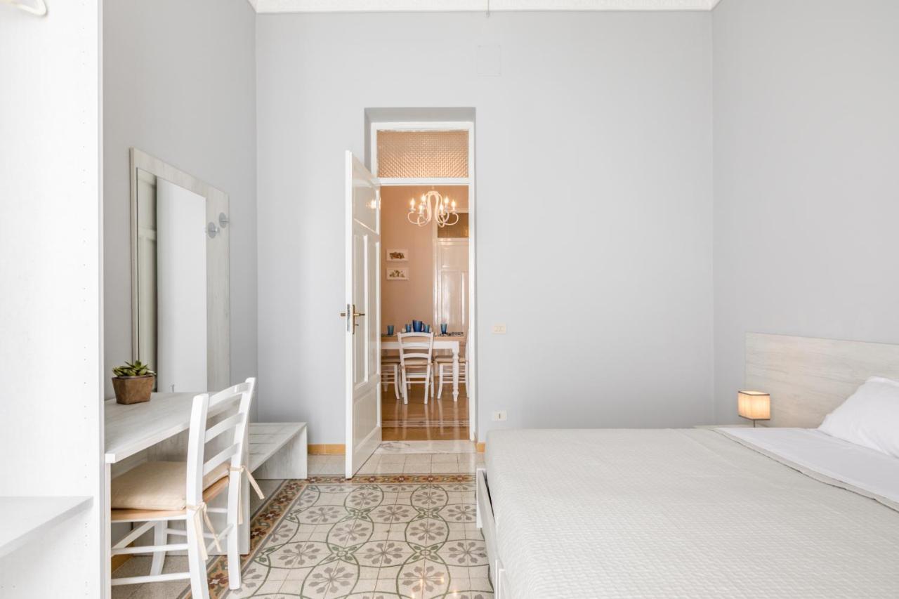 Stazione Notarbartolo Bright & Cozy Apartment Palermo Ngoại thất bức ảnh