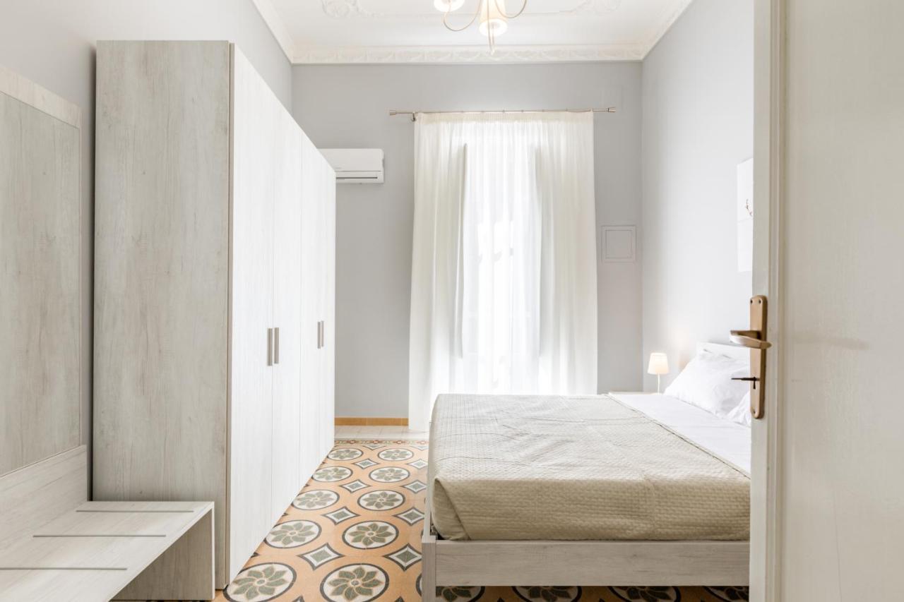 Stazione Notarbartolo Bright & Cozy Apartment Palermo Ngoại thất bức ảnh